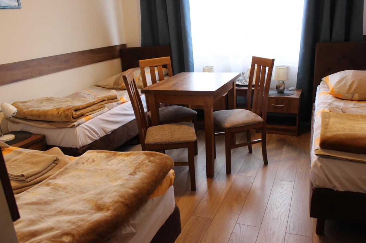 Dom Pielgrzyma Apartment Torun Ngoại thất bức ảnh