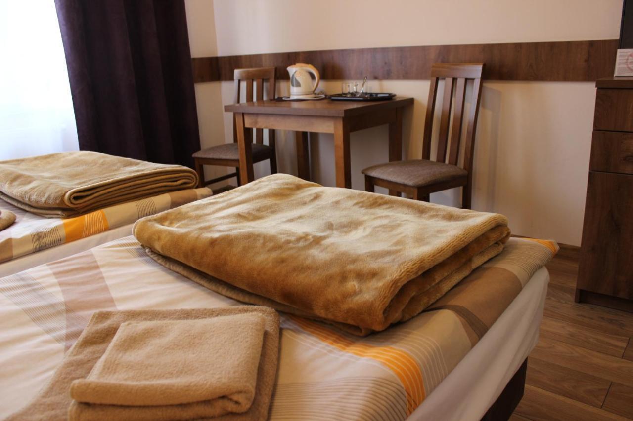 Dom Pielgrzyma Apartment Torun Ngoại thất bức ảnh