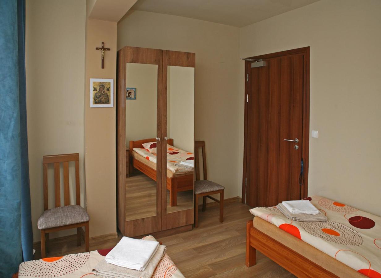 Dom Pielgrzyma Apartment Torun Ngoại thất bức ảnh