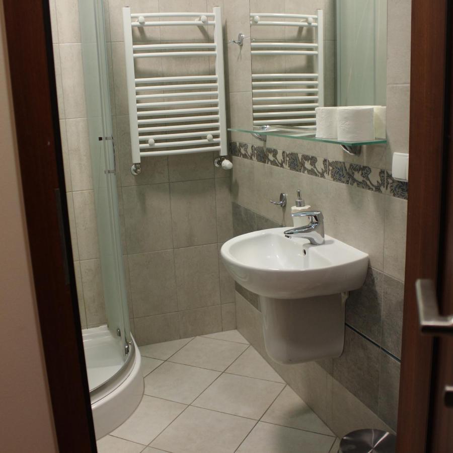Dom Pielgrzyma Apartment Torun Ngoại thất bức ảnh
