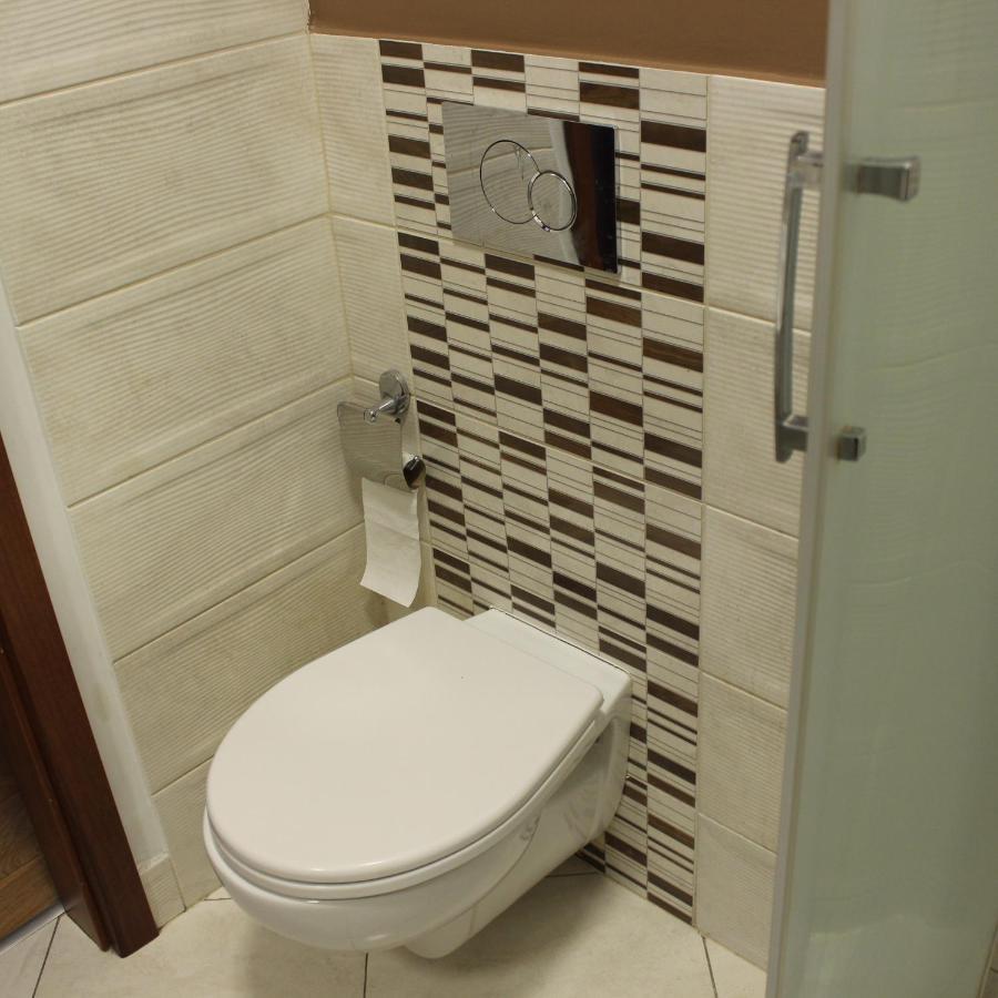 Dom Pielgrzyma Apartment Torun Ngoại thất bức ảnh